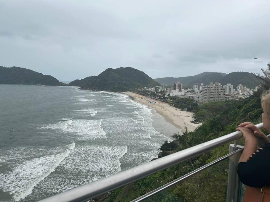 Ap Em Guaruja - 2 Quartos Com Dependencia Guarujá Exterior foto